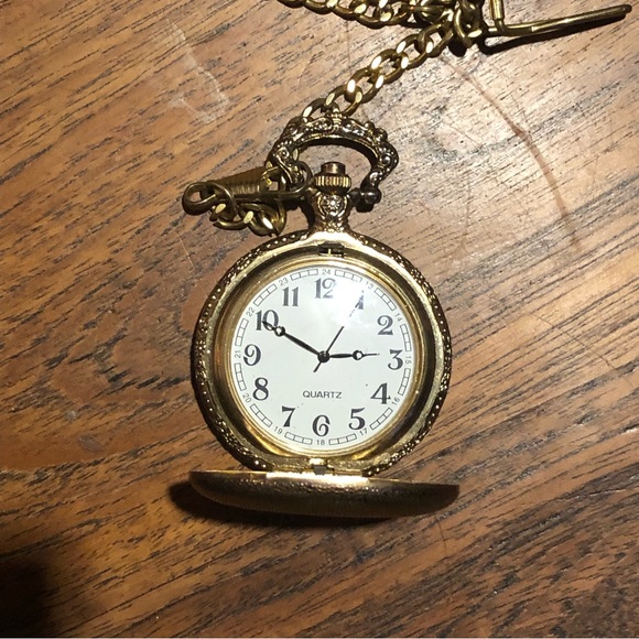 Vintage Gold Tone Pocket Watch With Fob Link Chain - Picture 7 of 13
